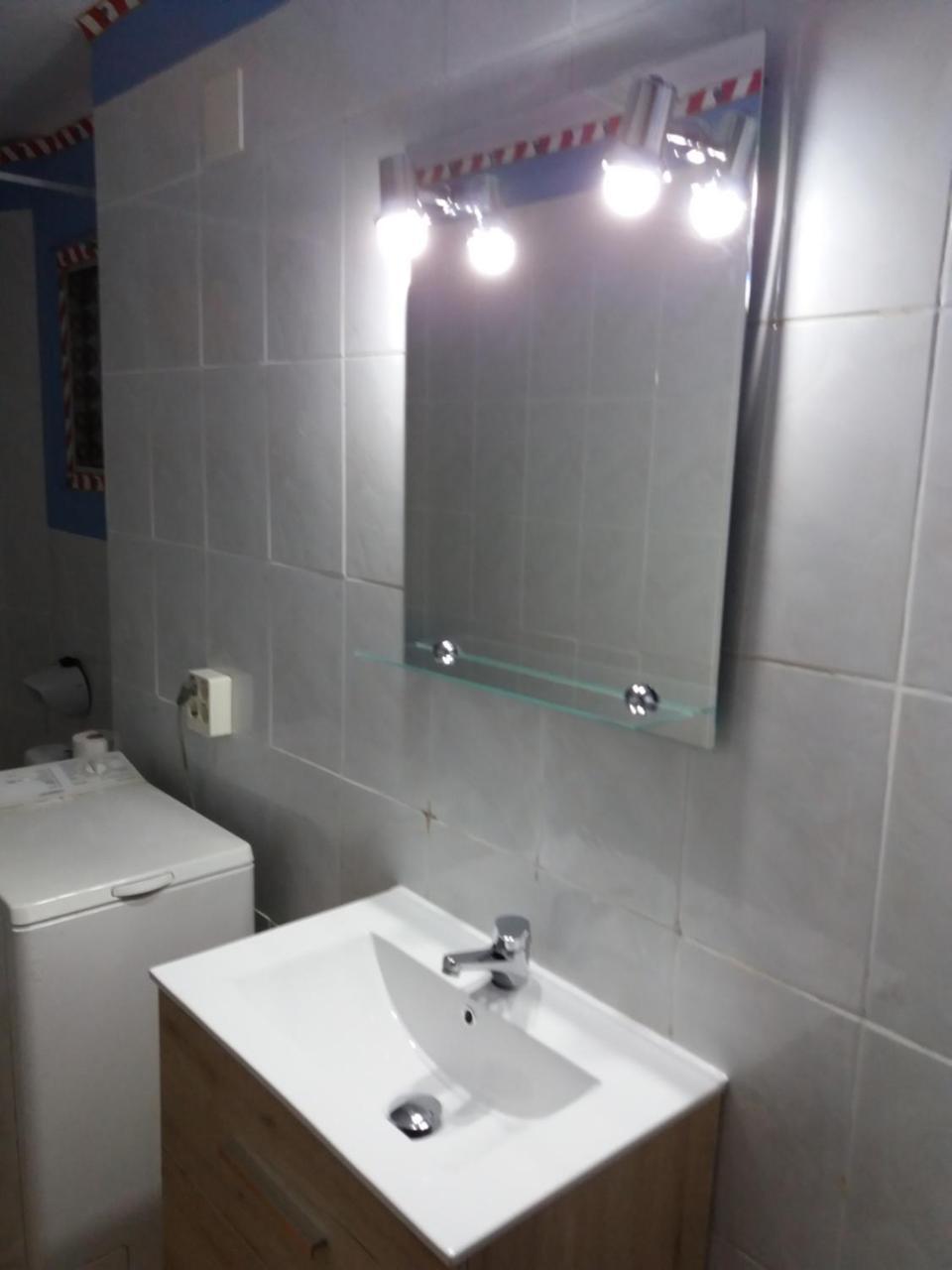 Habitaciones Cerca Del Mar Reus Luaran gambar